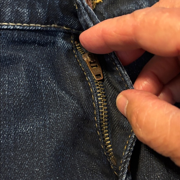 Women’s Jeans - Picture 5 of 8